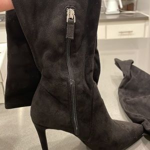 Black knee boots 5.5